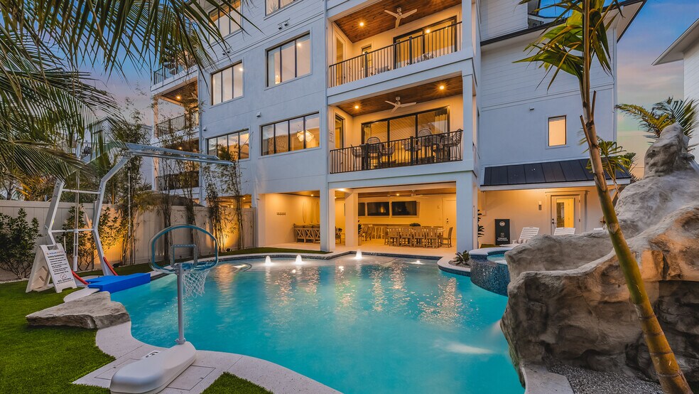 More Photos Of , Siesta Key Multifamily For Sale