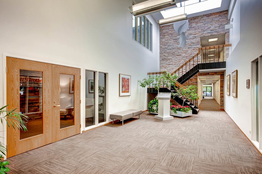 More Photos Of 6 Inverness Ct E, Englewood Office For Lease