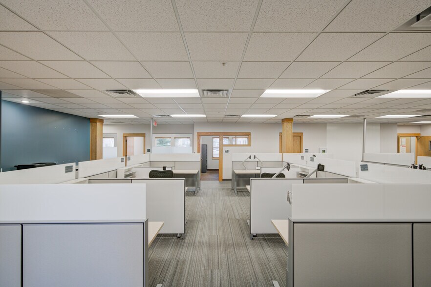 More Photos Of 40 Enterprise Blvd, Bozeman Office For Sale