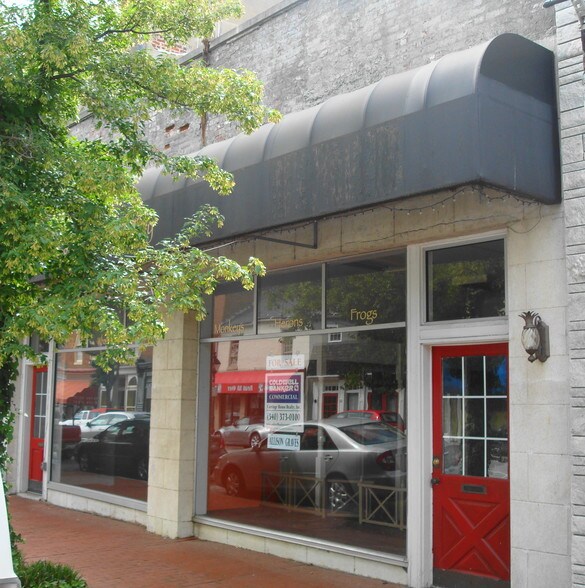More Photos Of 314 William St, Fredericksburg Storefront For Lease