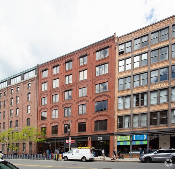 Primary Photo Of 330 Congress St, Boston Office For Lease