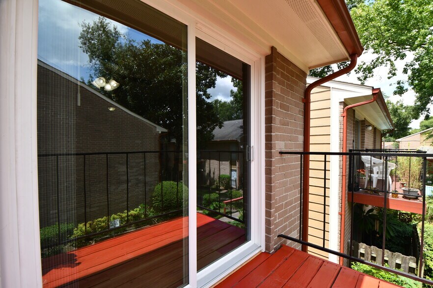 More Photos Of , Houston Multifamily For Sale