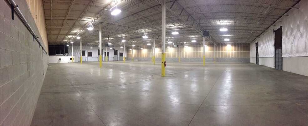 More Photos Of 1680-1758 Westbelt Dr, Columbus Warehouse For Lease