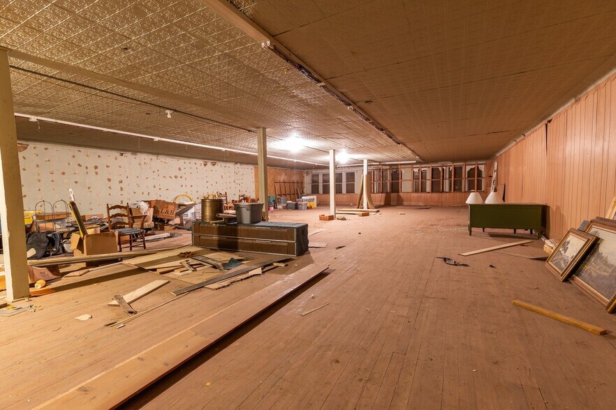 More Photos Of 1242 Commercial Ave, Anson General Retail For Sale