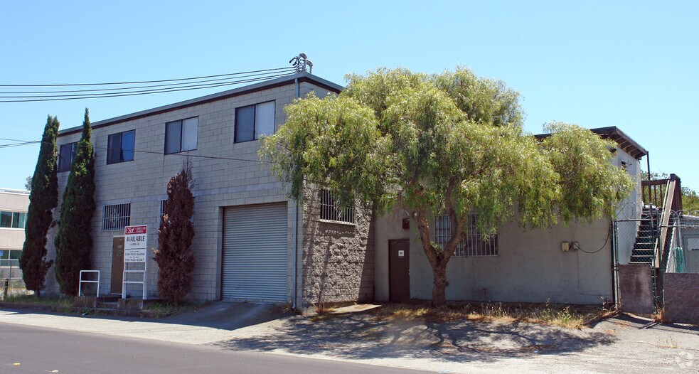 More Photos Of 2824 Regatta Blvd, Richmond Warehouse For Lease