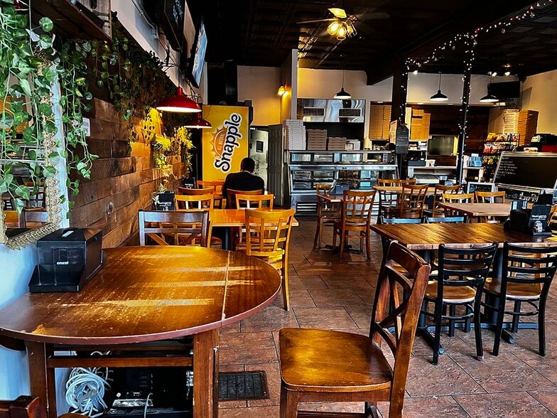 More Photos Of 500 Henderson Ave, Staten Island Restaurant For Sale