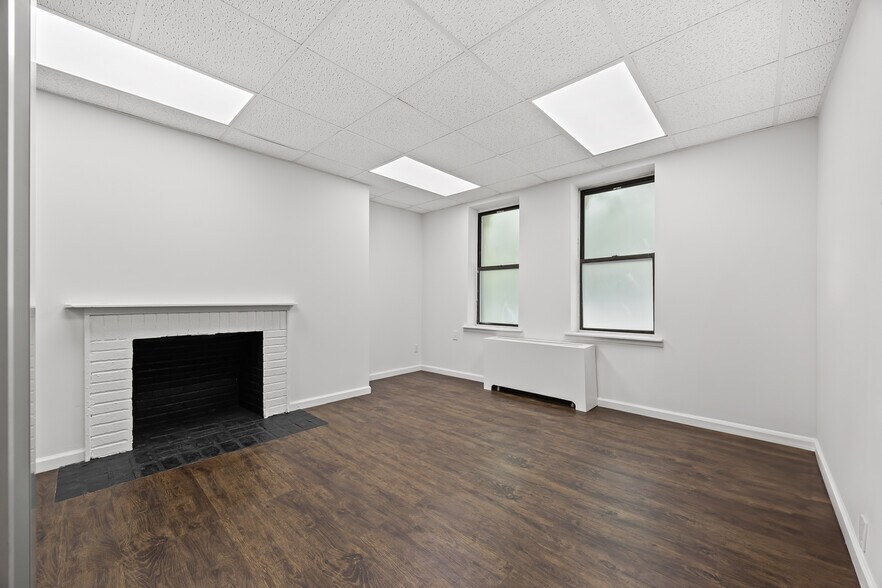 More Photos Of 148-09 Northern Blvd, Flushing Apartments For Lease