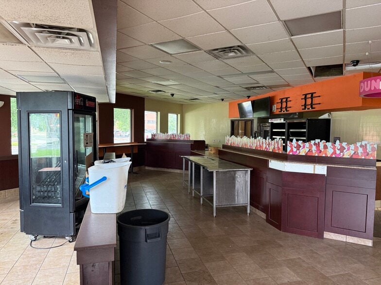 More Photos Of 182 N Main St, Bristol Fast Food For Sale