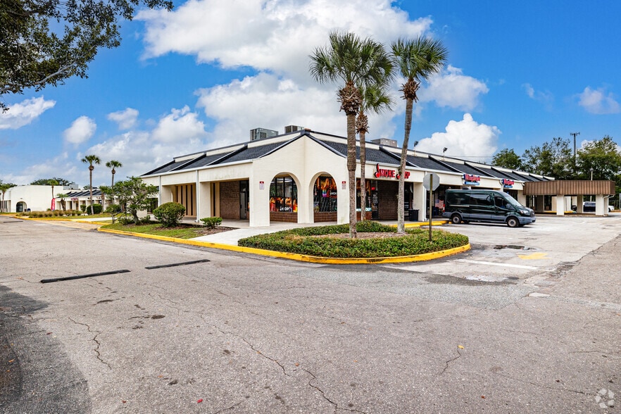 More Photos Of 5566 Fort Caroline Rd, Jacksonville Unknown For Lease