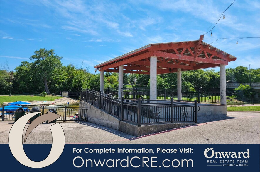 More Photos Of 219 S East St, Belton Freestanding For Lease