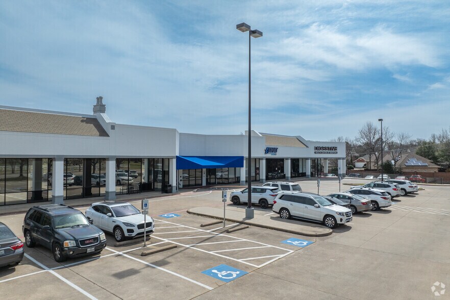 More Photos Of 1600 Central Dr, Bedford Medical For Lease
