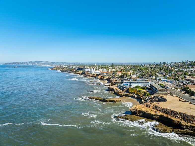 More Photos Of 1352-1364 Sunset Cliffs Blvd, San Diego Apartments For Sale