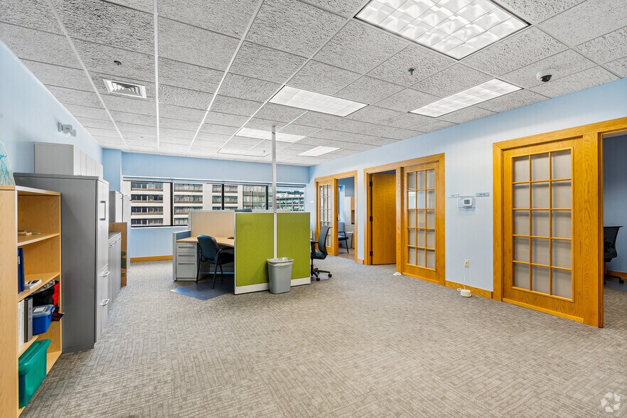 More Photos Of 255 Bank St, Waterbury Office For Lease