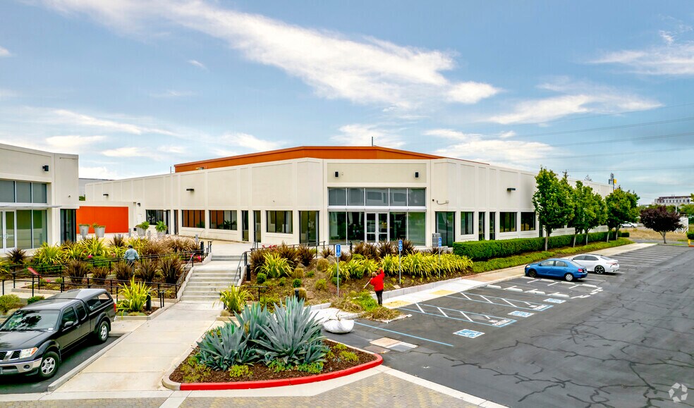 Primary Photo Of 130 Baytech Dr, San Jose Light Manufacturing For Lease