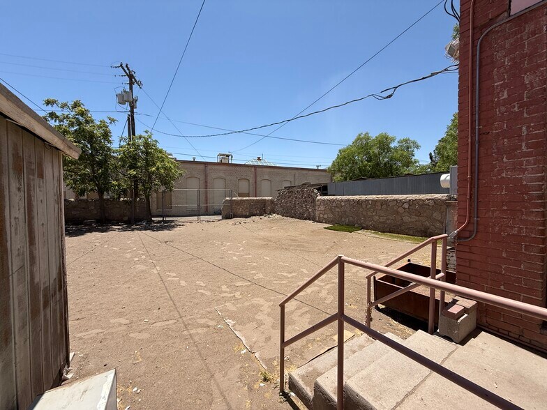 More Photos Of 1314 Magoffin Ave, El Paso Office Residential For Sale