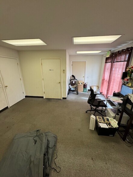 More Photos Of 5625 Rawlings Ave, South Gate Warehouse For Lease