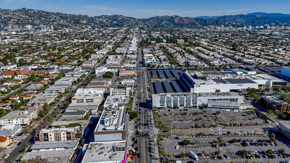 More Photos Of 109-111 N Fairfax Ave, Los Angeles Storefront For Sale