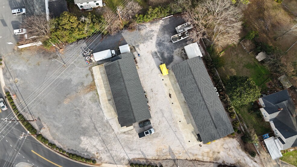 More Photos Of 201 Spratt St, Fort Mill Light Distribution For Lease