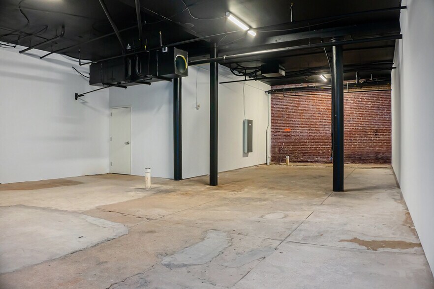 More Photos Of 2212 Morris Ave, Birmingham Multifamily For Sale