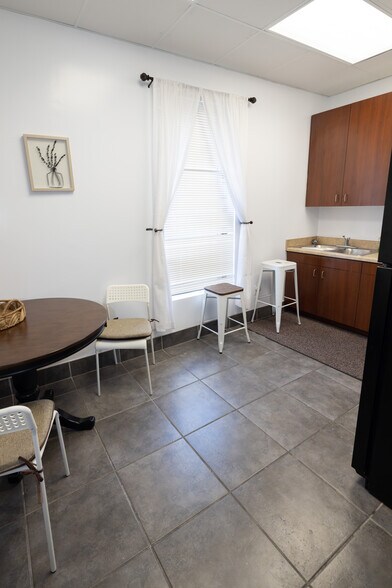 More Photos Of 3401 St Claude Ave, New Orleans Office Residential For Lease