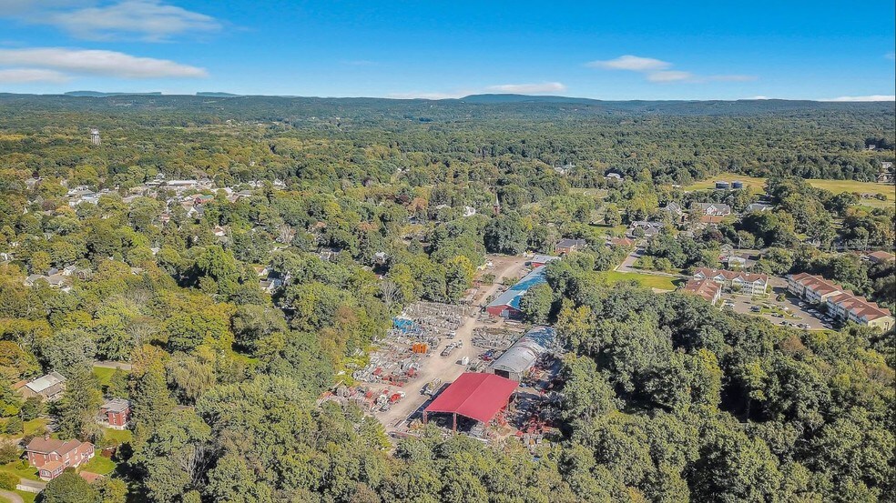 More Photos Of 15-45 Ocallaghan Ln, Red Hook Warehouse For Sale