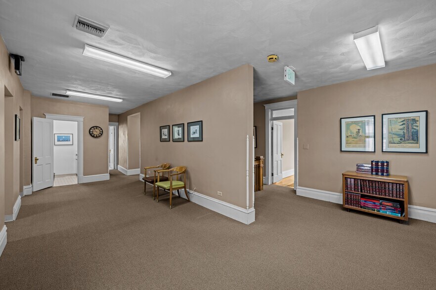 More Photos Of 851 Clarkson St, Denver Office For Sale