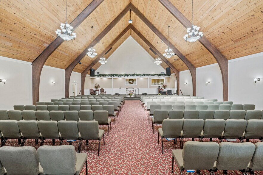 More Photos Of 3201 S 43rd St, Tacoma Specialty For Sale