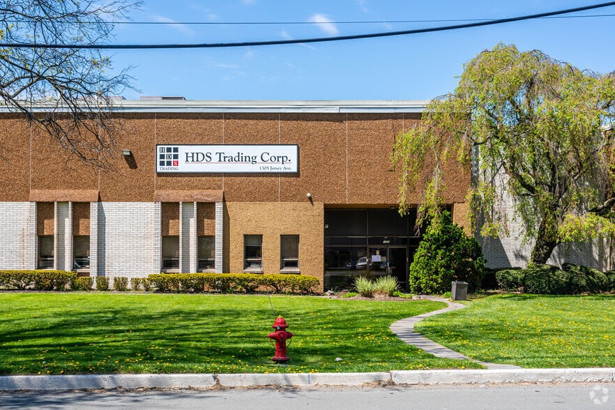 More Photos Of 1305 Jersey Ave, North Brunswick Warehouse For Sale