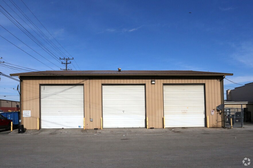 More Photos Of 6505 Pulaski Hwy, Rosedale Unknown For Lease