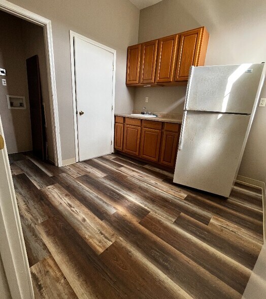 More Photos Of 7701 Saint Bernard Hwy, Arabi Office For Sale