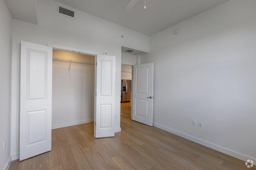 More Photos Of 8205 Commerce, Miami Lakes Apartments For Lease