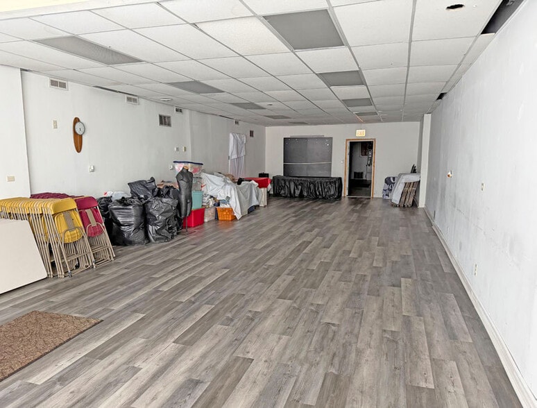 More Photos Of 4044-4046 W North Ave, Chicago Storefront Retail Residential For Sale