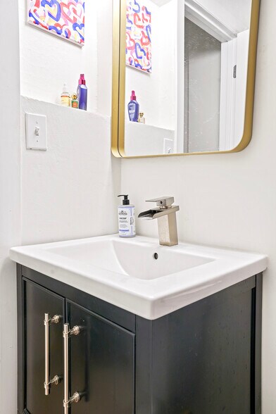 More Photos Of 701 Galapago St, Denver Apartments For Sale