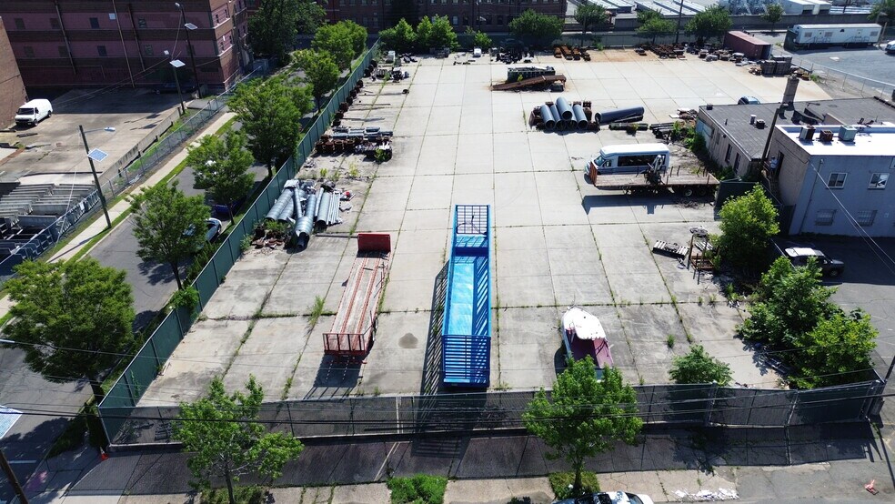 Primary Photo Of 800 Bergen St, Harrison Land For Lease
