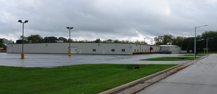Primary Photo Of 990 Richard St, Lomira Manufacturing For Sale