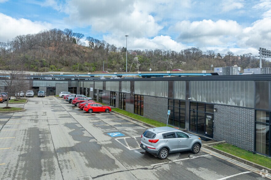 More Photos Of 307 23rd Street Ext, Sharpsburg Industrial For Lease