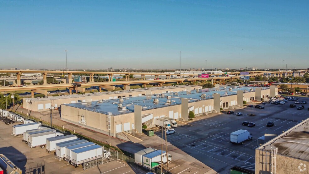 More Photos Of 10730-10768 N Stemmons Fwy, Dallas Distribution For Lease