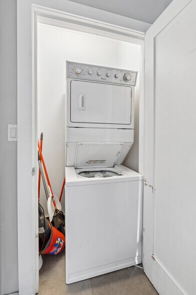 More Photos Of 435 NE 69th St, Miami Multifamily For Sale