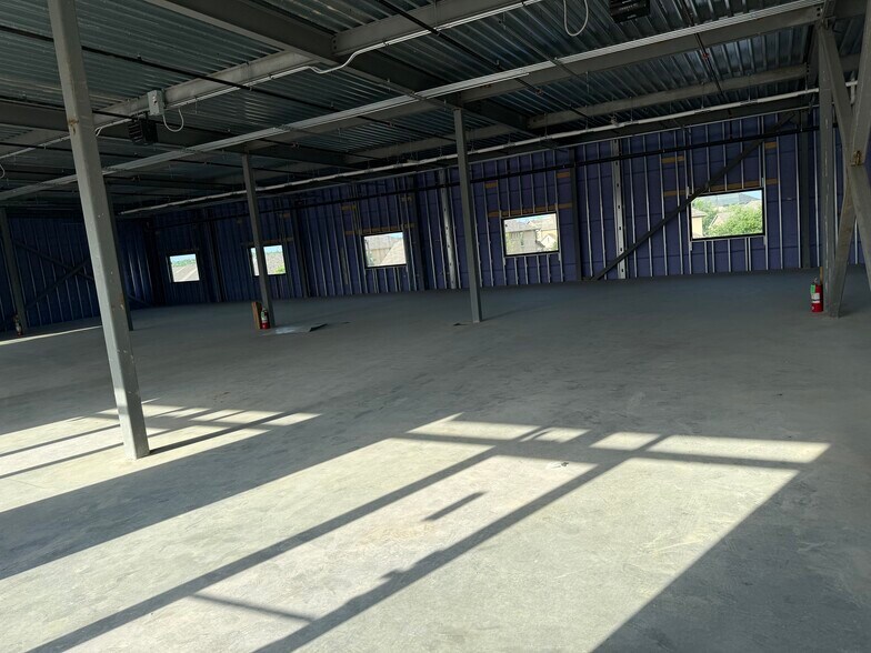 More Photos Of 15301 Ronald Reagan Blvd, Leander Office Residential For Sale