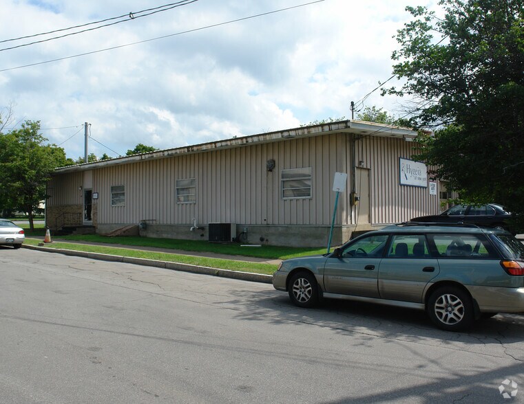 More Photos Of 430 Catherine St, Utica Light Distribution For Lease