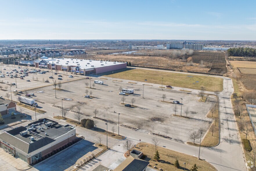 More Photos Of Green Bay Rd, Kenosha Land For Sale