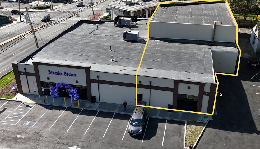 Primary Photo Of 1200 Mamaroneck Ave, White Plains Freestanding For Lease