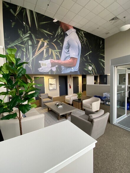 More Photos Of 9 Iron Bridge Dr, Collegeville Industrial For Sale