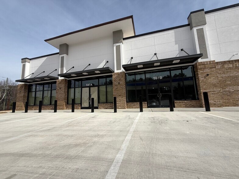 More Photos Of 597 Sigman Rd NE, Conyers General Retail For Lease