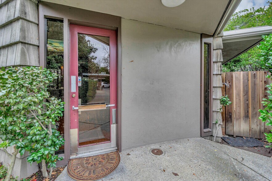 More Photos Of 1804 San Miguel Dr, Walnut Creek Medical For Lease