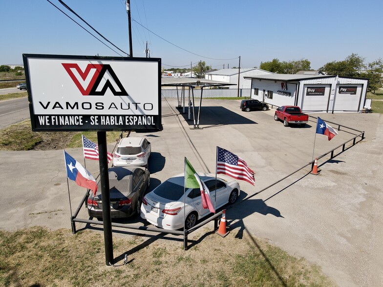 More Photos Of 3922 W US Highway 80, Terrell General Retail For Sale