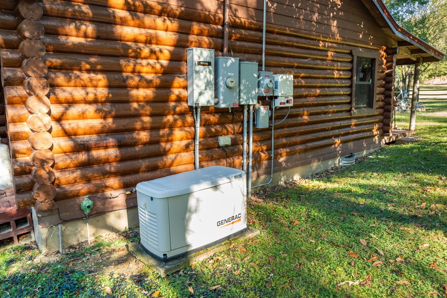 More Photos Of 228 Pattie Gap Rd, Philadelphia Apartments For Sale