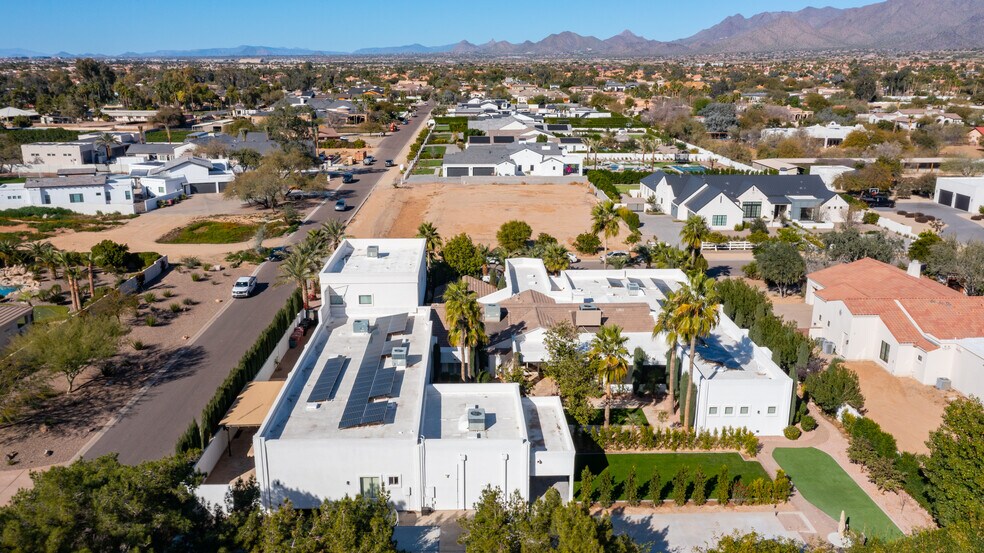 More Photos Of 9823 E Jenan Dr, Scottsdale Continuing Care Retirement Community For Sale