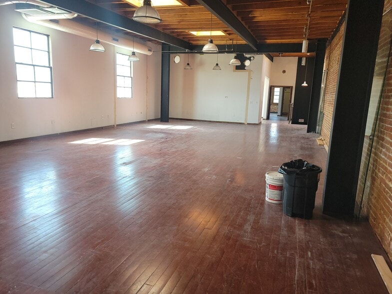 More Photos Of 128 W Santa Fe Ave, Placentia Loft Creative Space For Lease