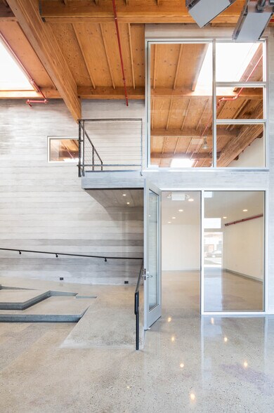 More Photos Of 610 E Franklin Ave, El Segundo Loft Creative Space For Lease